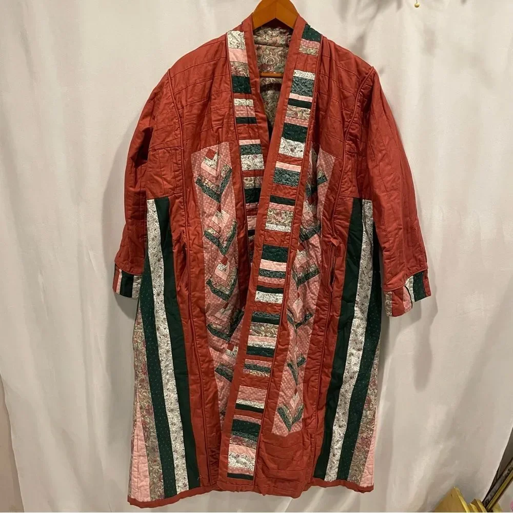 Hand Crafted Multicolor Quilted Robe - Picture 5 of 13